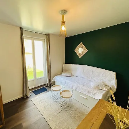 Apartment L'elegant Courcelles - Cour Privee - Centre-ville Reims